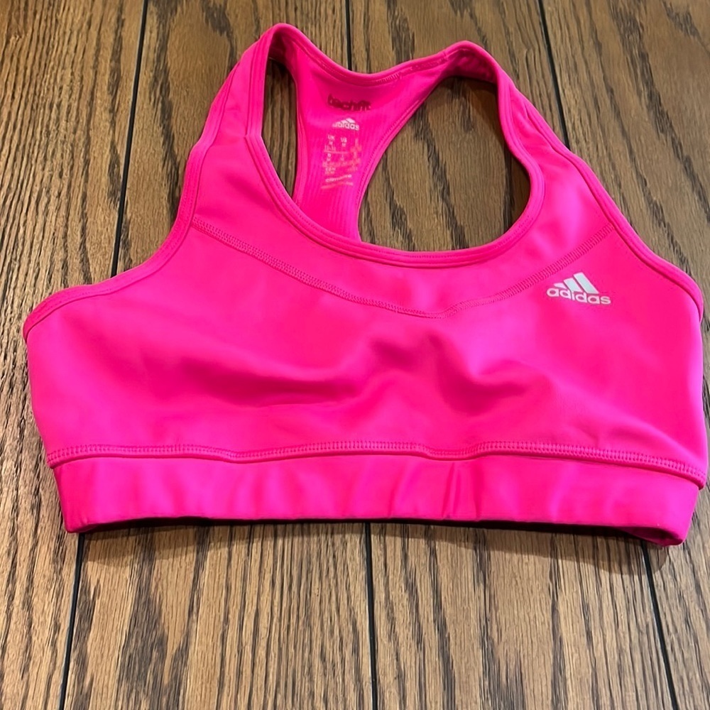 Adidas sports top